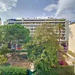 Hotel De Standing Centre Cannes