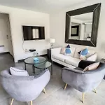 מלון De Standing Centre