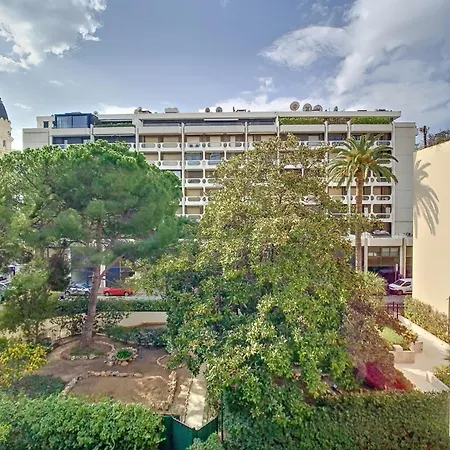 דירה De Standing Centre קאן